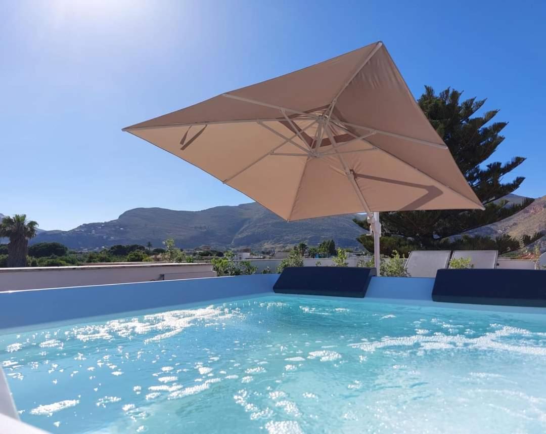 Mondello Martini Hotell Eksteriør bilde